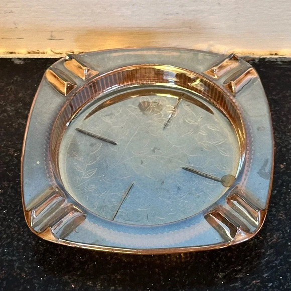 Vintage Carnival Glass Ashtray - Picture 1 of 3